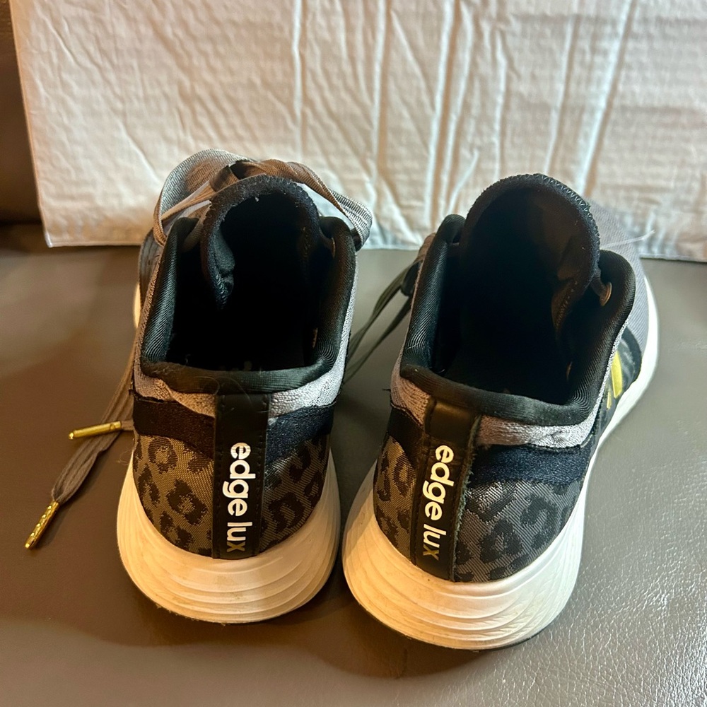 Adidas edge lux